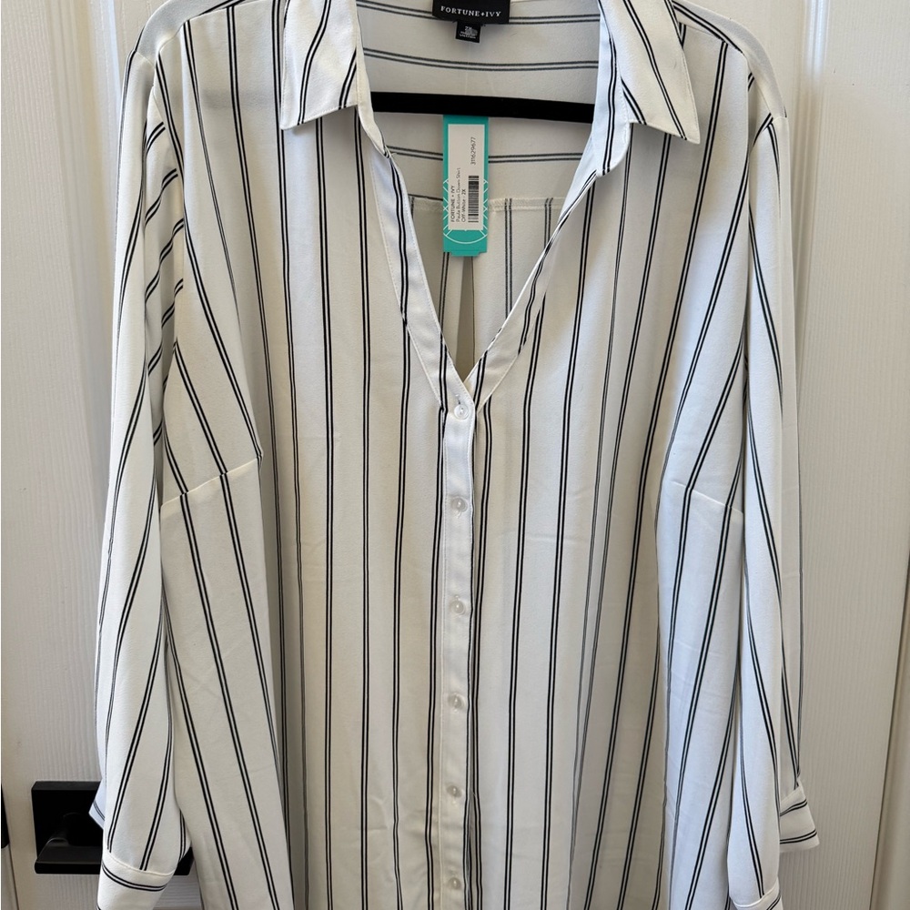 Prestige City Men's Black Striped Button Down Shirt